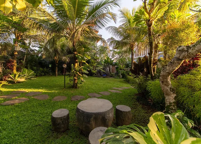 Viandra Villa *