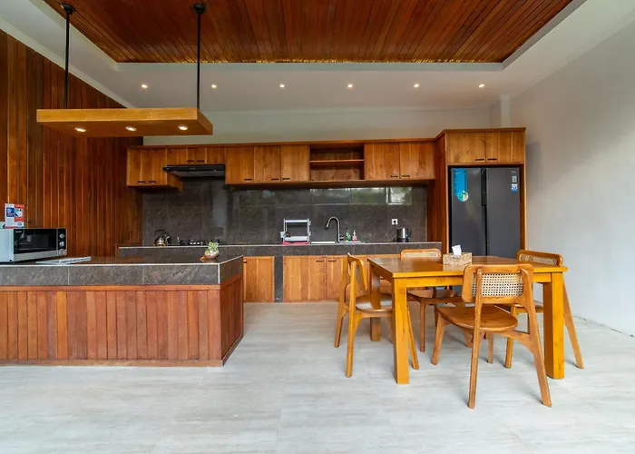Viandra Villa *